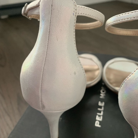 Pelle Moda Ronnie Ankle Strap Sandal Size 10 Silver Digital Foil Metallic - NWB - Picture 6 of 15